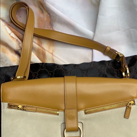 Authentic Gucci leather/suede shoulder bag - Picture 5 of 16